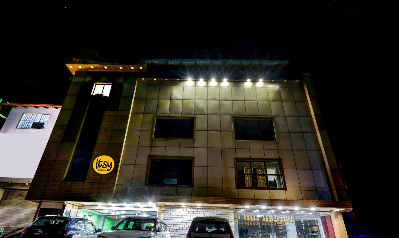 Itsy By Treebo - Hill View Hotel Madikeri Bagian luar foto