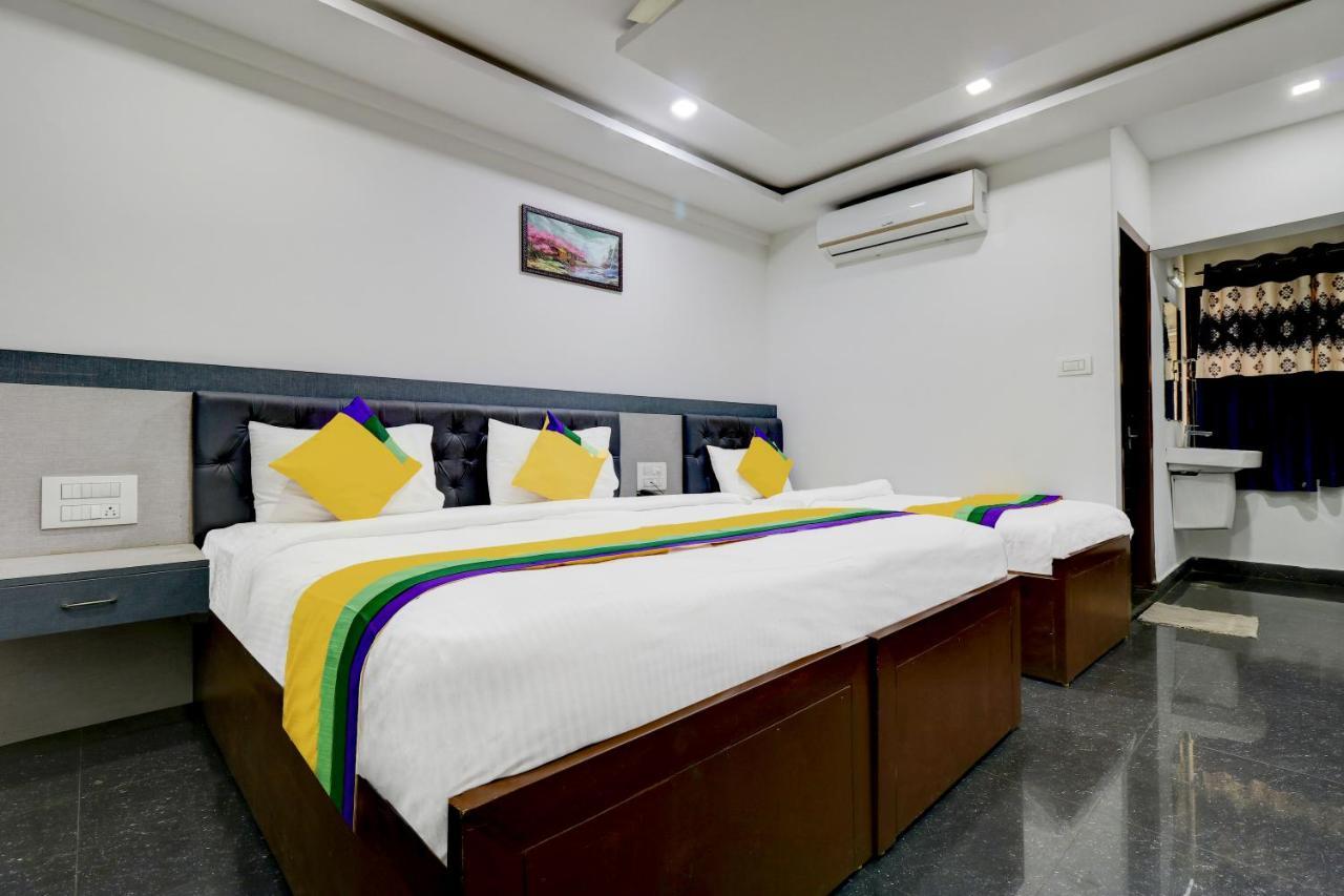 Itsy By Treebo - Hill View Hotel Madikeri Bagian luar foto