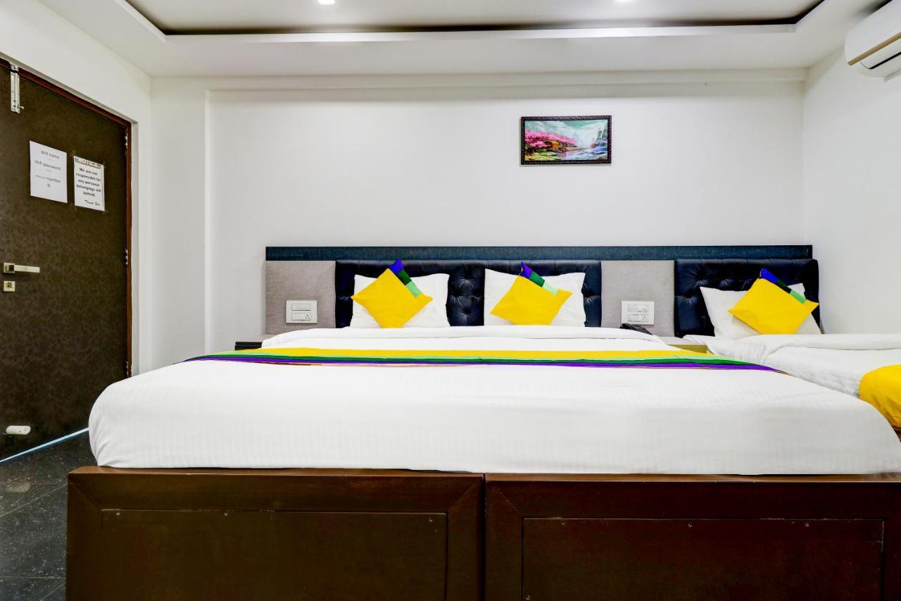 Itsy By Treebo - Hill View Hotel Madikeri Bagian luar foto